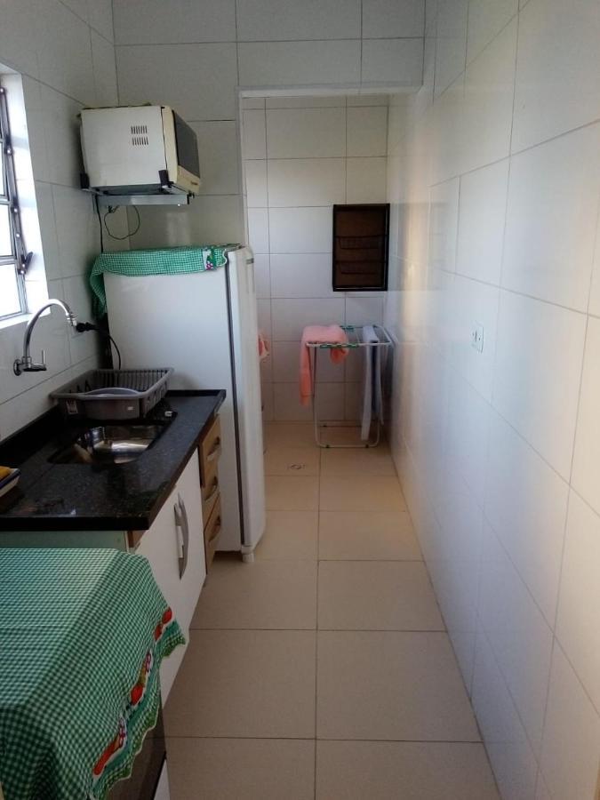 A 50 Metros Da - *